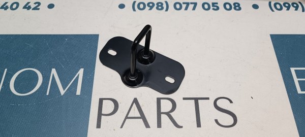 1059507-00-B Крючок замка капота (ригель) Tesla Model S 2016-2020