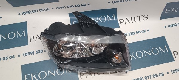 68185340AB Фара галоген черная правая Jeep Compass 2011-2016