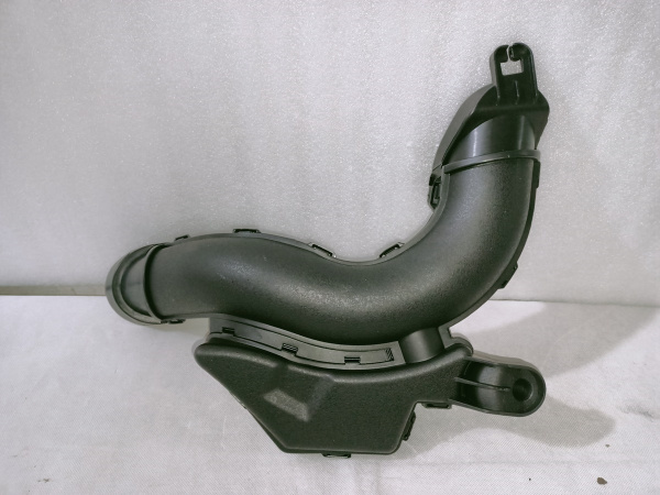 16554-3RC2B Патрубок воздухозаборника Nissan Sentra 2012-2018