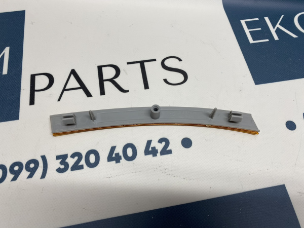 8355A120 Катафот переднего бампера правый Mitsubishi Outlander 2023-