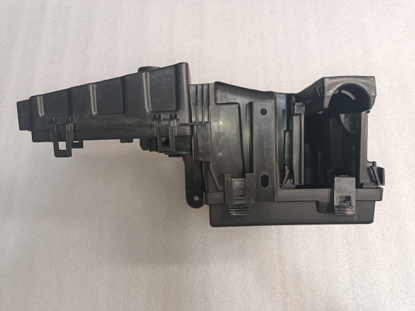 284B74BA0A Блок предохранителей Nissan Rogue (X-Trail) 2014-2020