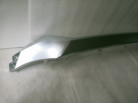 86374-S1000 Губа решетки Hyundai Santa Fe 2019-2020