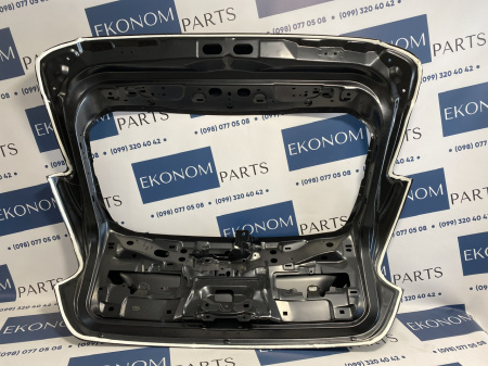 1838957 Крышка багажника Ford Focus Hatchback 2011-2018