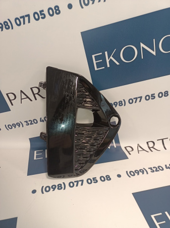 622569UF1A рамка противотуманной фары правая Nissan Murano 2019-2023