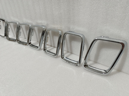 68405259AA Кольца (хром) решетки радиатора Jeep Compass 2017-2020