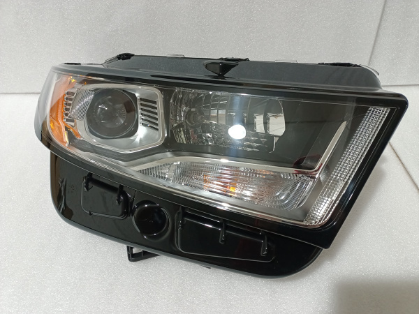 FT4Z-13008-A Фара галоген с активным катафотом правая Ford Edge USA 2015-2018