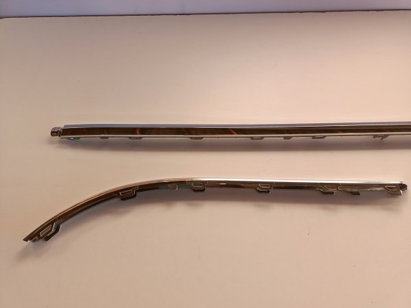 5618534592ZZ Хром заднего бампера комплект (3шт) Passat B8 2016-2018