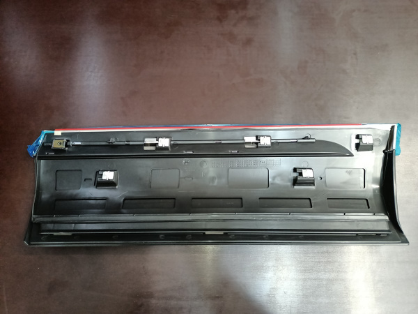 7P6854950JGRU Накладка (молдинг с хромом) двери задняя правая Volkswagen Touareg 2010-2018