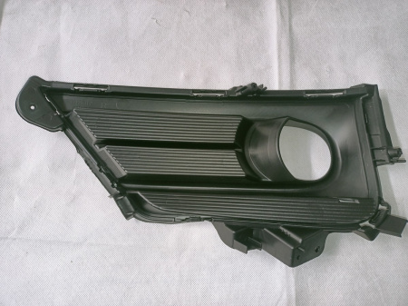 71106-TLA-A51 Рамка круглой противотуманной фары правая Honda CR-V 2019-2021