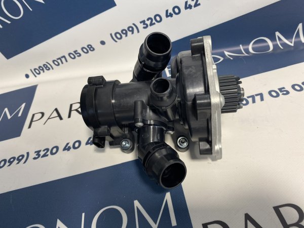 06L121111H Насос охлаждения (помпа) Volkswagen Tiguan 2017-2020