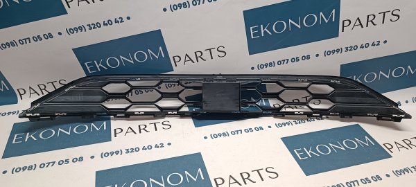 PJ6Z17K945A Решетка переднего бампера (нижняя) ST-Line Ford Escape (Kuga) 2023-