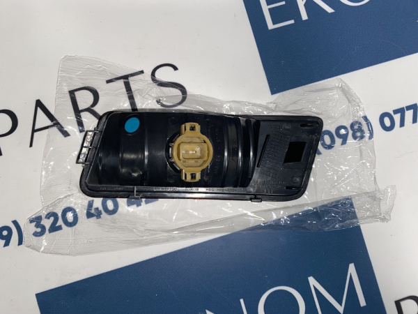 (5178273AB) Катафот заднего бампера левый Dodge Journey 2008-2011