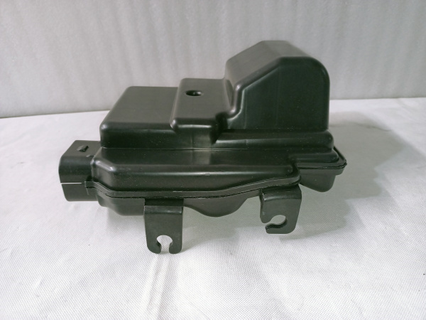 165854BA1A Резонатор воздушного фильтра 2.5L Nissan Rogue (X-Trail) 2014-2020