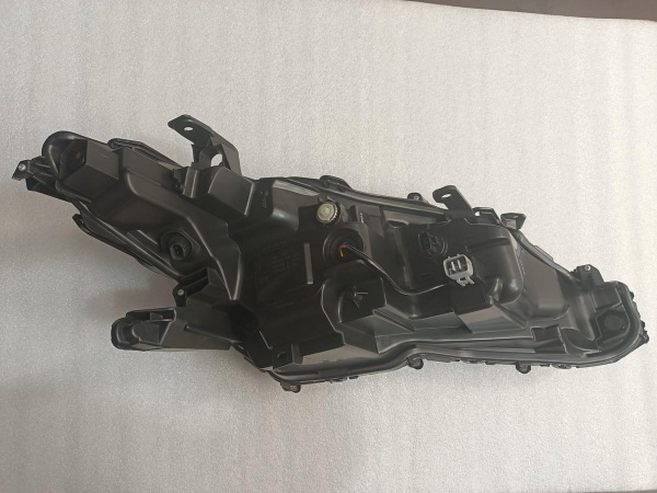 8115006G10 Фара LE/XLE левая Toyota Camry USA 2021-