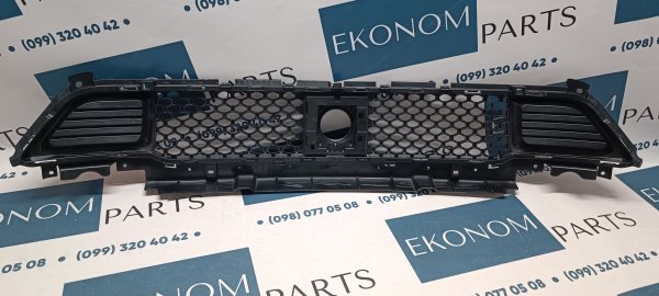 68288043AB Решетка переднего бампера под дистрон Jeep Cherokee 2019-