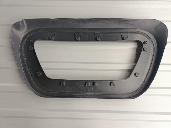 149408800C Накладка (уплотнитель) подкапотного бокса переднего (корыта) Tesla Model Y 2020-2024