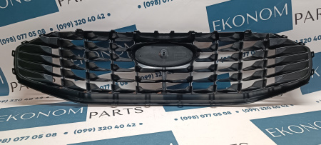 PJ6Z8200C Решетка радиатора Ford Escape (Kuga) 2023-