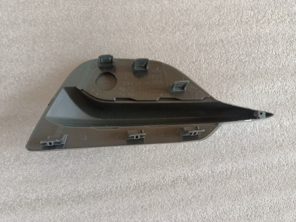 62257HV10A Заглушка противотуманной фары левая Nissan Qashqai 2018-2022