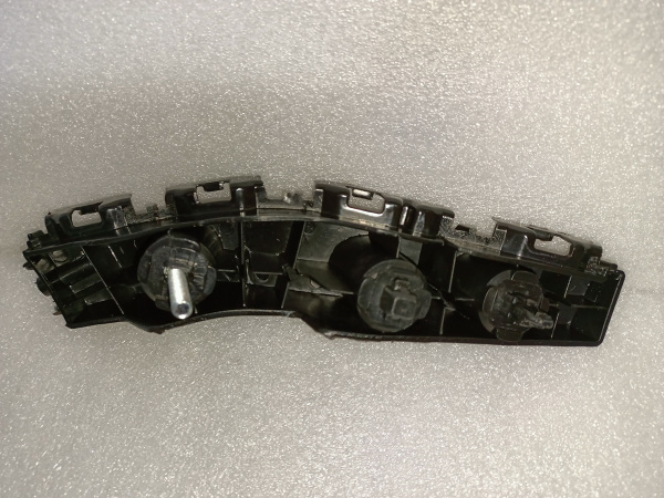 5182597AB Крепление (кронштейн) переднего бампера левое Jeep Compass 2011-2016