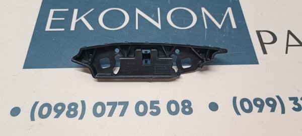LJ6Z17C946A Крепление переднего бампера правое Ford Escape (Kuga) 2023-