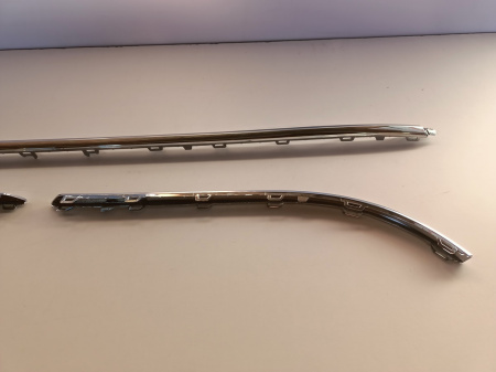 5618534592ZZ Хром заднего бампера комплект (3шт) Passat B8 2016-2018