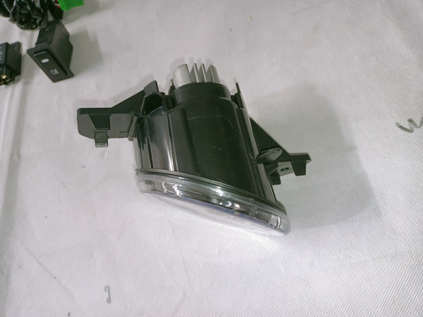 Противотуманные фары LED (комплект) Nissan Altima 2019-2021