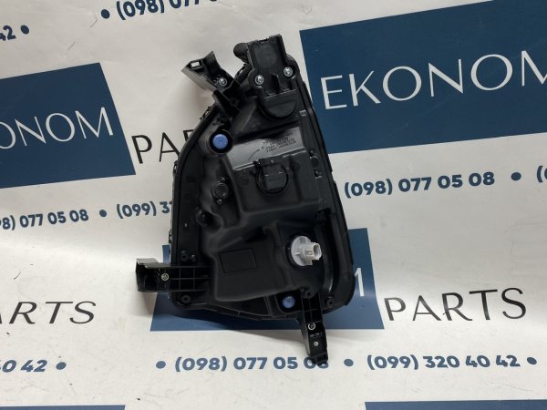 8315A031 Противотуманная фара левая галоген на MITSUBISHI Eclipse Cross 2018- 2021