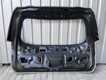 60809SJ0009P Крышка багажника Subaru Forester 2019-2024