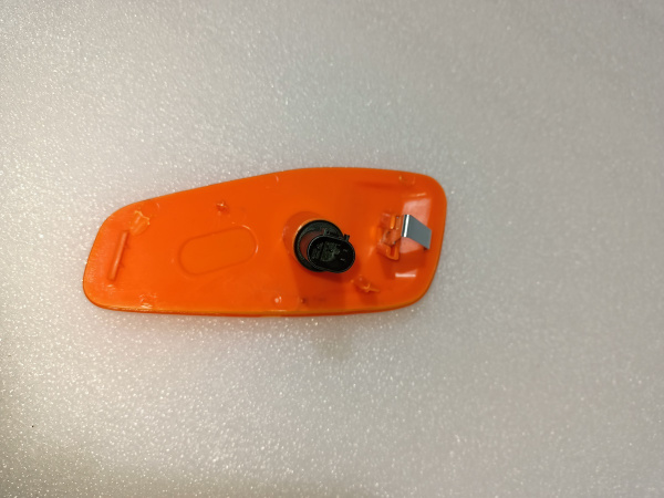 68256050АА Катафот (повторитель поворота) переднего крыла левый Jeep Renegade 2015-2018