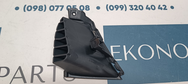 622564MT0A Решетка - воздуховод переднего бампера правая Nissan Rogue (X-Trail) 2024-