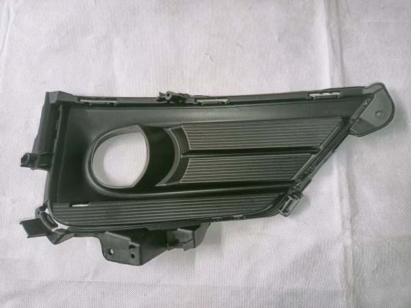 71156-TLA-A51 Рамка круглой противотуманной фары левая Honda CR-V 2019-2021