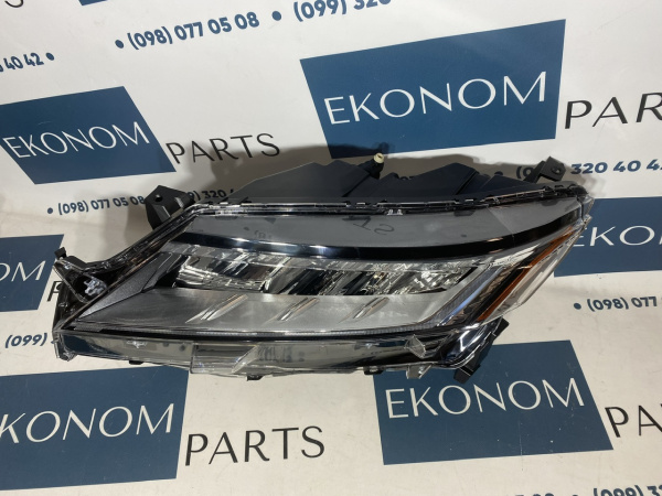 8301D639 Фара левая галоген USA Mitsubishi ASX 2020-