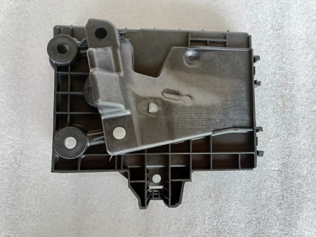 5115730AC Подиум под аккумулятор Jeep Compass 2011-2016