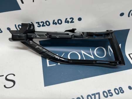 5G09533212H9B9 Рамка противотуманной фары правая Volkswagen Golf 7.5 2017-2019