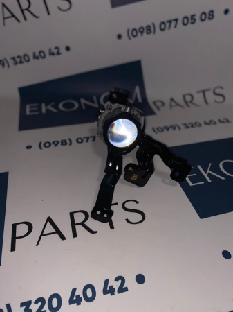 92201F2000 Противотуманная фара левая Hyundai Elantra 2016-2018