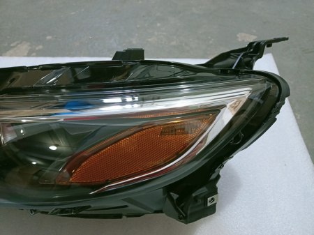 84650572 Фара левая галоген Chevrolet Malibu 2019-