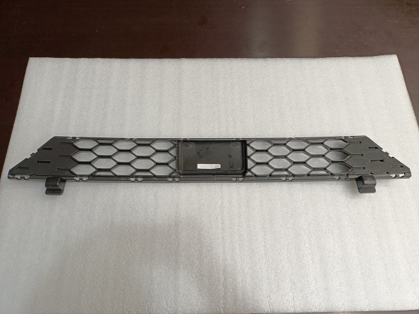 KT4Z17K945GA Решетка переднего бампера ST-Line Ford Edge 2019-2021