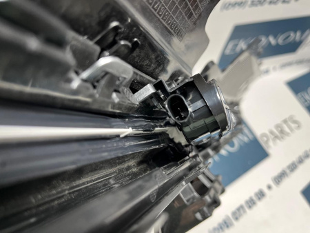 5H0853651S041 Решетка радиатора Volkswagen Golf 8 2020-