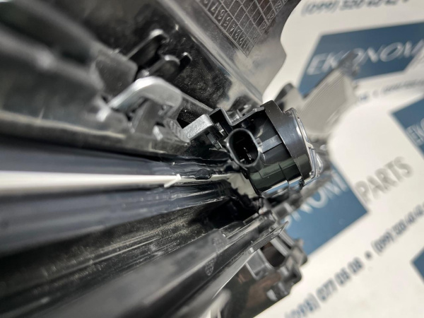 5H0853651S041 Решетка радиатора Volkswagen Golf 8 (2020-)