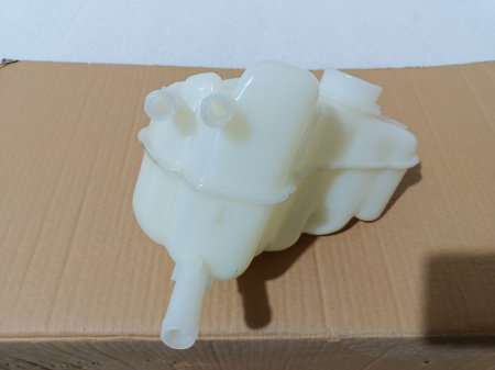 HG9Z-8A080-B Бачок расширительный системы охлаждения Ford Fusion 2013-2020