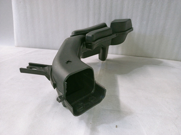 165544BA1A Газовый воздуховод большой 2.5L Nissan Rogue (X-Trail) 2014-2020