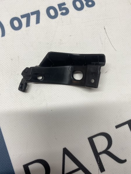 6400H454 Заглушка переднего бампера правая Mitsubishi ASX 2016-2019