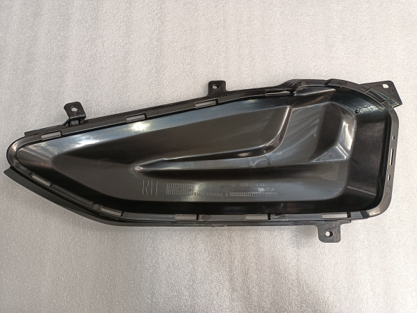 KT4Z15A245AA Заглушка противотуманной фары правая Ford Edge 2019-2021