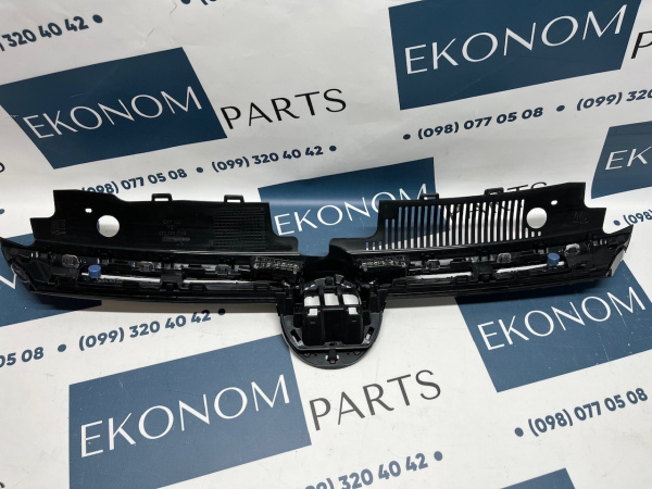 5H0853651S041 Решетка радиатора Volkswagen Golf 8 (2020-)