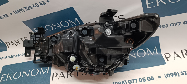 Фара с AFS правая USA Mazda 6 2017-2018