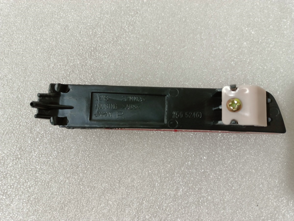 26560-5C000 Катафот задний правый Nissan Sentra 2012-2018