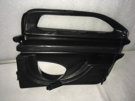 62257-4GA1A Накладка (рамка) противотуманной фары (sport) левая Infiniti Q50 2013-2016