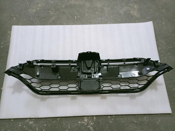 71122-TLA-A60 Решётка радиатора Honda CR-V 2019-2021