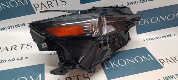 Фара правая Mazda CX-30 2019-