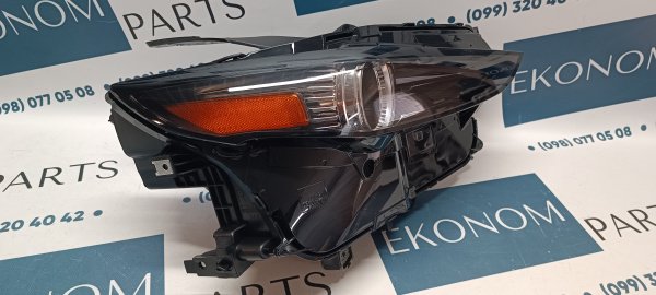 Фара правая Mazda CX-30 2019-